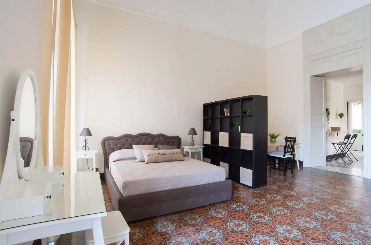 Apartment Homes4Holidays - Teatro Massimo Catania Italy